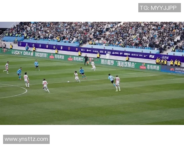 爱喝酒的足球球星们如何在绿茵场上演绎天赋与放纵之间的矛盾人生